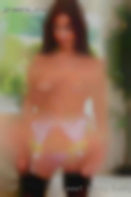 meet horny buddy Elliot Lake girls nearby